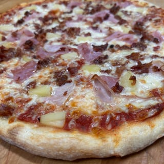 Hawaiian Pizza