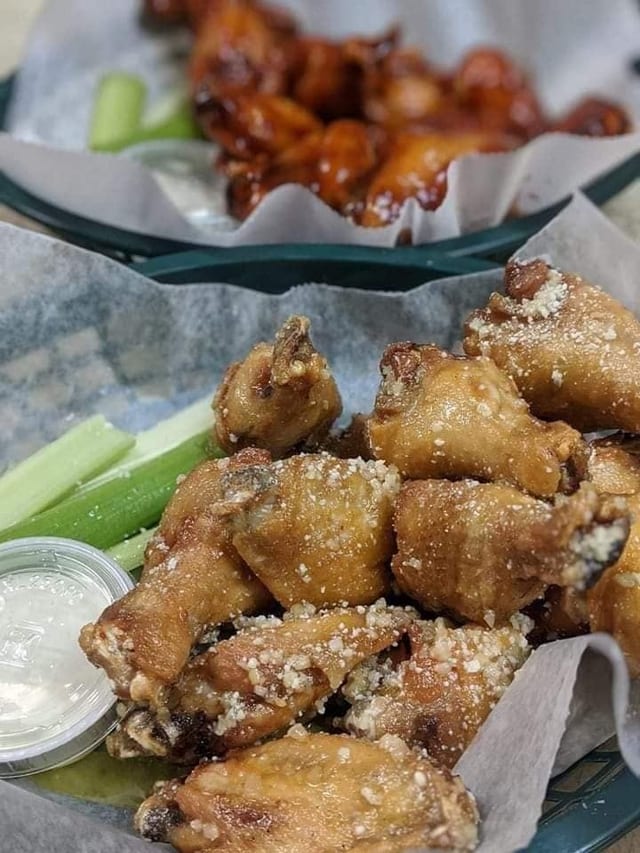 Fried Chicken Wings.
